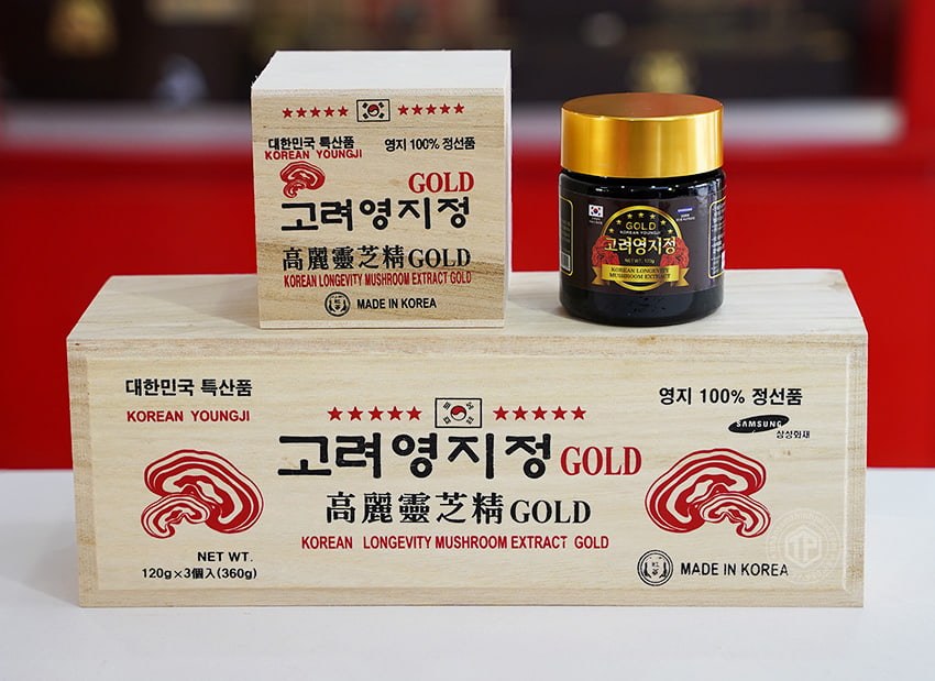 Cao linh chi sao đỏ Hàn Quốc Gold hộp gỗ 3 lọ x 120g Cao linh chi sao đỏ Hàn Quốc Gold hộp gỗ 3 lọ x 120g