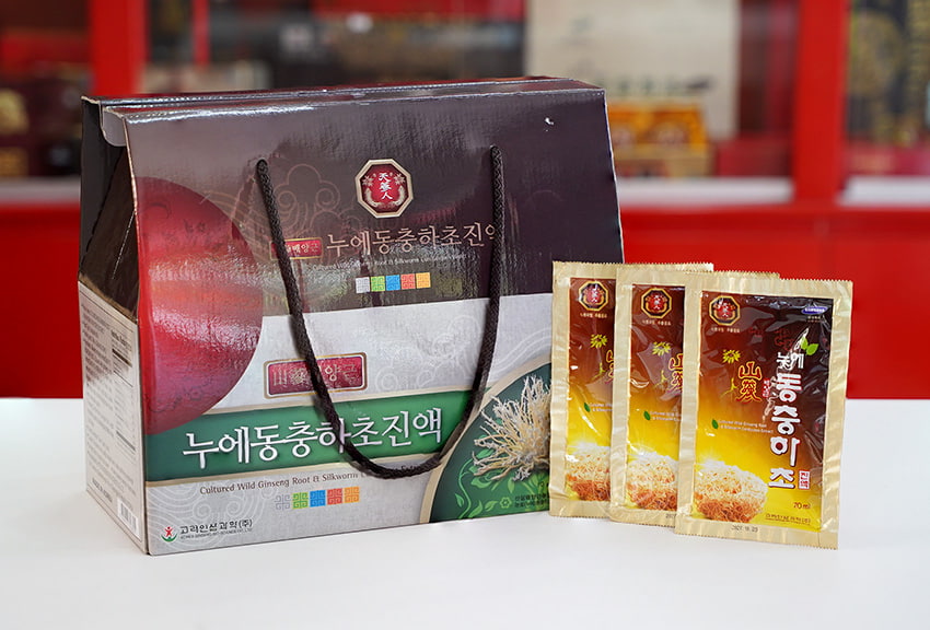 Nước đông trùng hạ thảo nhân sâm hộp 30 gói